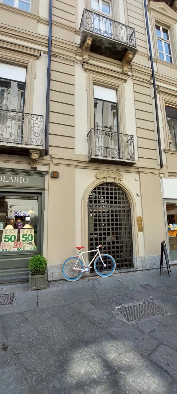 Acadamis - Garibaldi 9 Bis - Piazza Castello Διαμέρισμα Τορίνο Εξωτερικό φωτογραφία